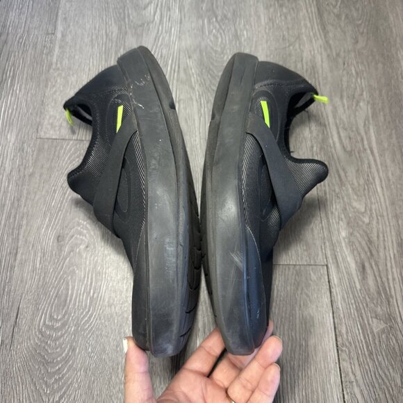 Oofos OOmg eeZee Low Mens 11 Shoes Slip On Sneaker Recovery Black Gym main image 10